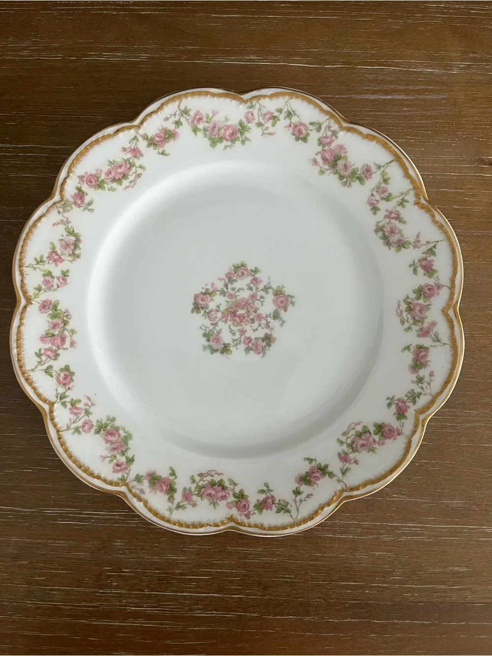 Haviland Limoges France Luncheon Plate -  Pink Rose Garlands Schleiger 270A